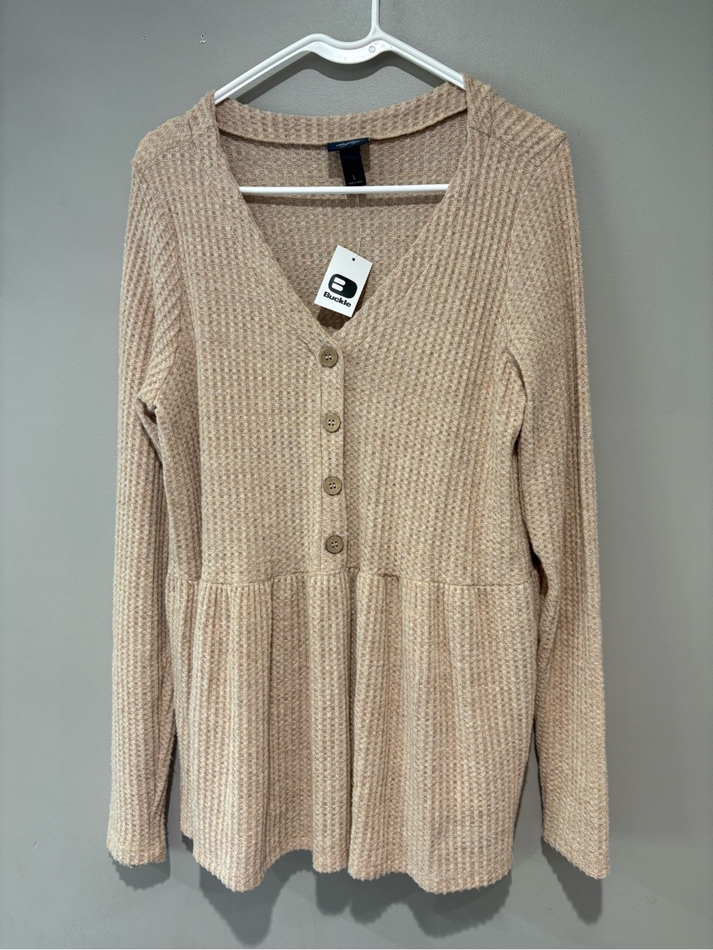 NWT Daytrip Buckle Waffle Knit Babydoll Top Oatmeal Beige Large